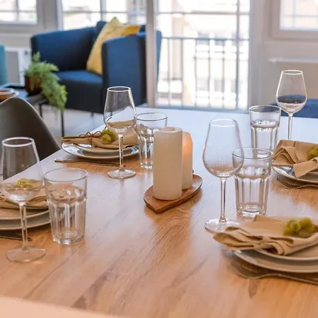 Huswell - Lovely With Lateral Sea View And Parking Apartamento *