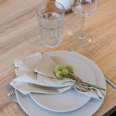 Huswell - Lovely With Lateral Sea View And Parking Apartamento *